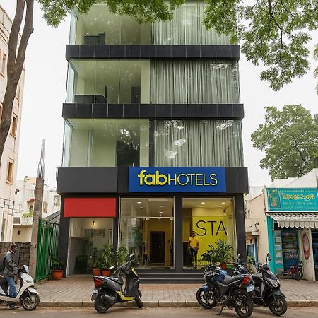 Fabhotel Rlv Green Palace - Nr Kengeri Satellite Town Bangalore Bagian luar foto
