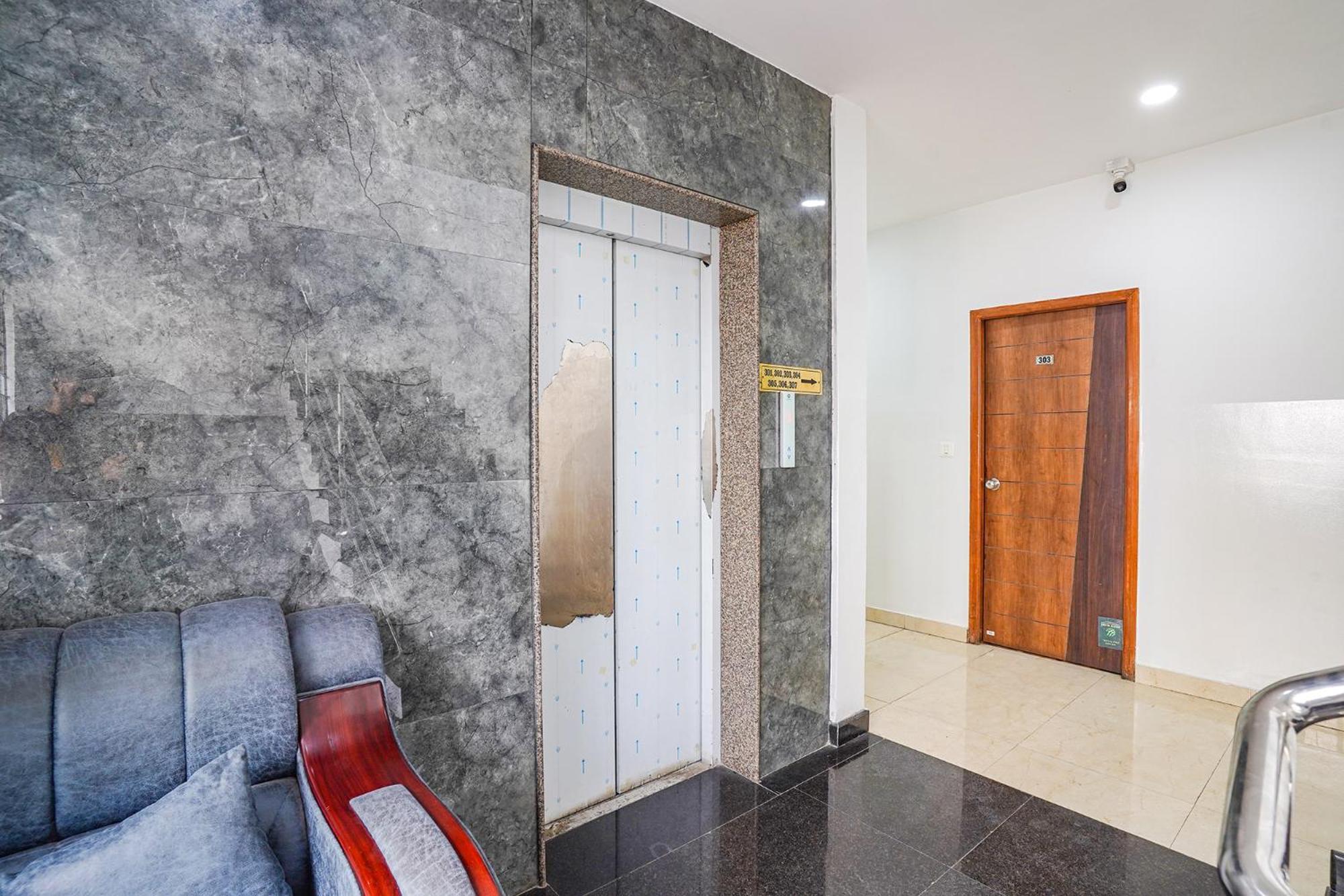 Fabhotel Rlv Green Palace - Nr Kengeri Satellite Town Bangalore Bagian luar foto