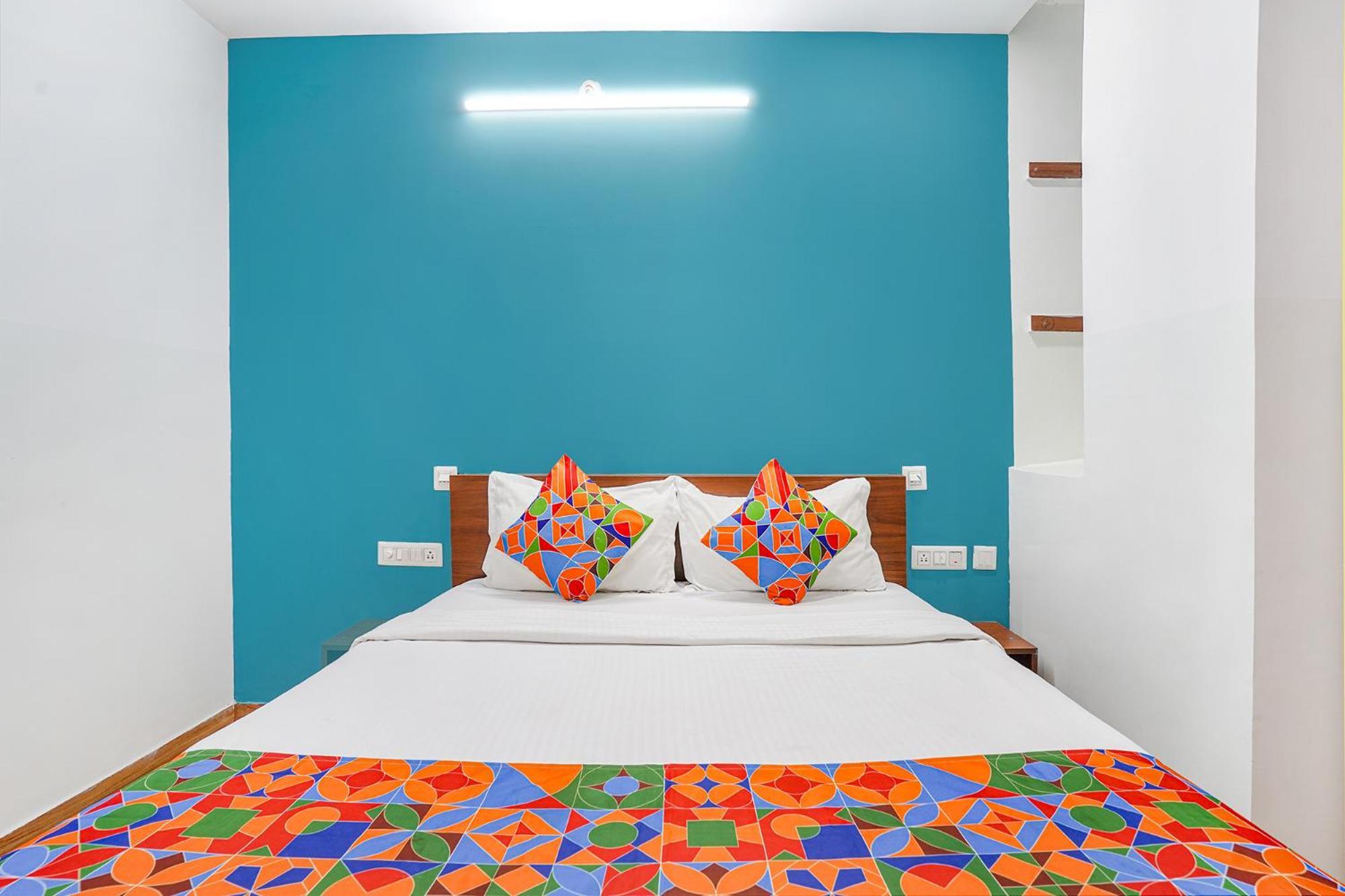 Fabhotel Rlv Green Palace - Nr Kengeri Satellite Town Bangalore Bagian luar foto