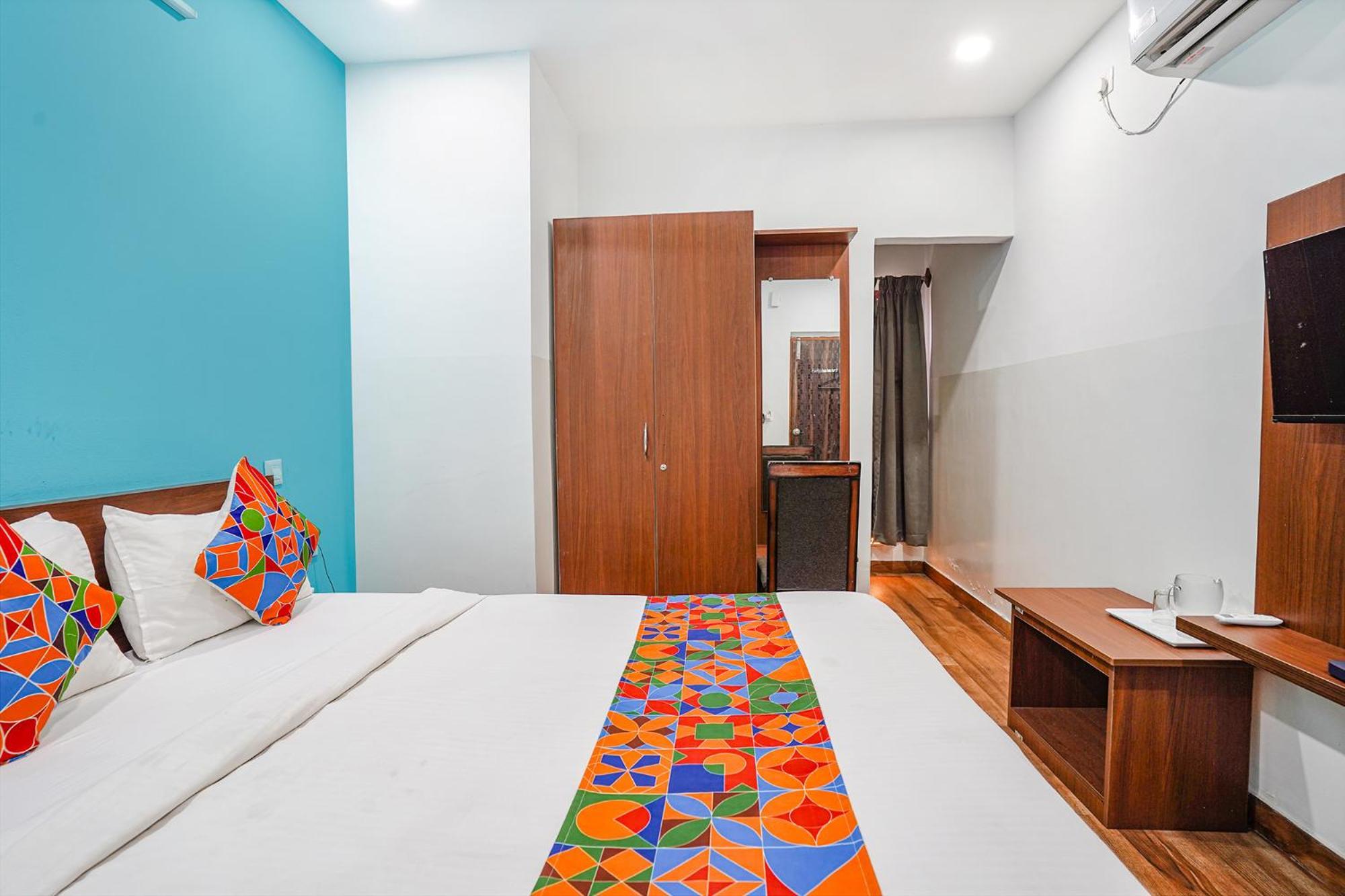 Fabhotel Rlv Green Palace - Nr Kengeri Satellite Town Bangalore Bagian luar foto