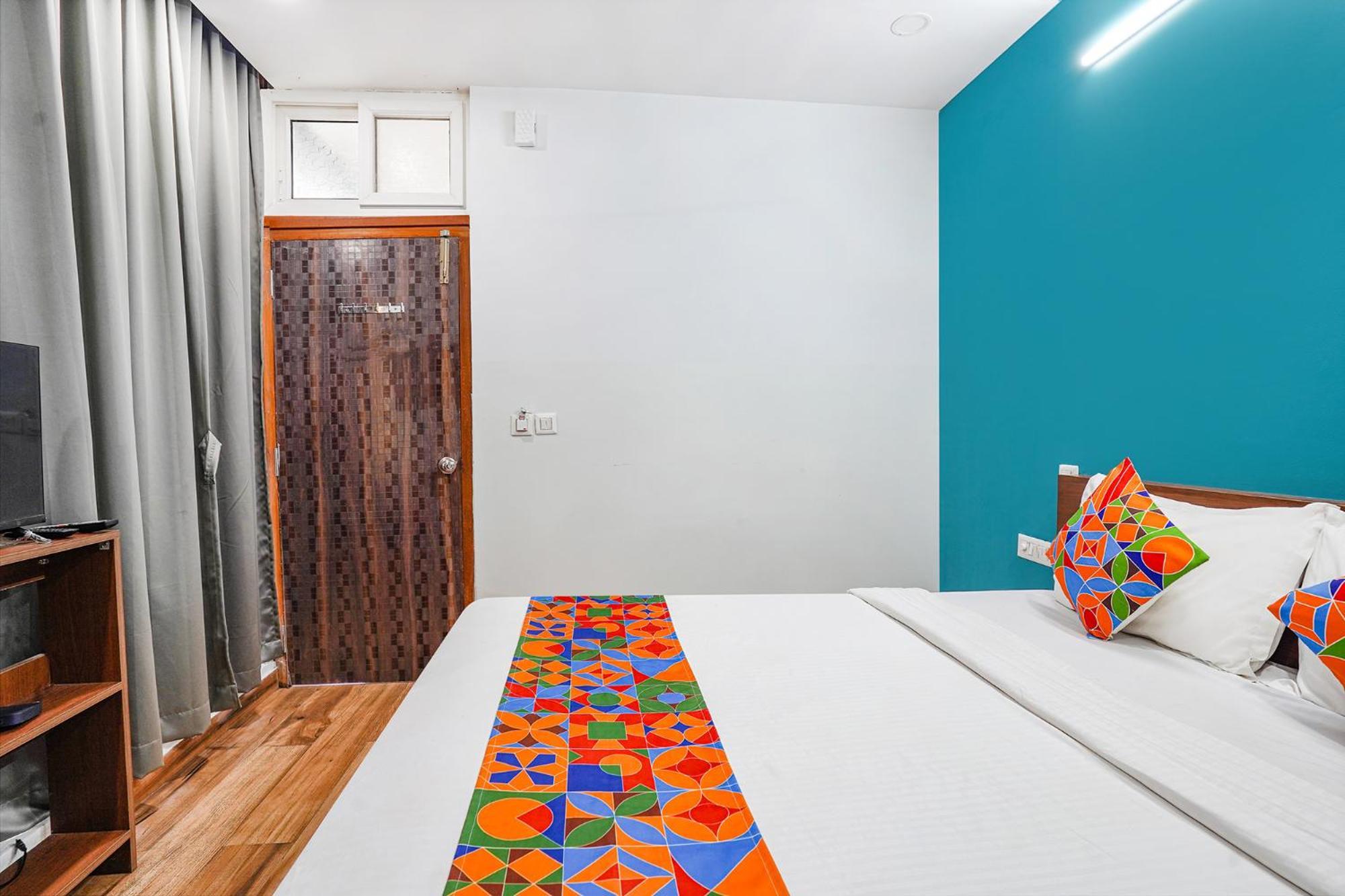 Fabhotel Rlv Green Palace - Nr Kengeri Satellite Town Bangalore Bagian luar foto